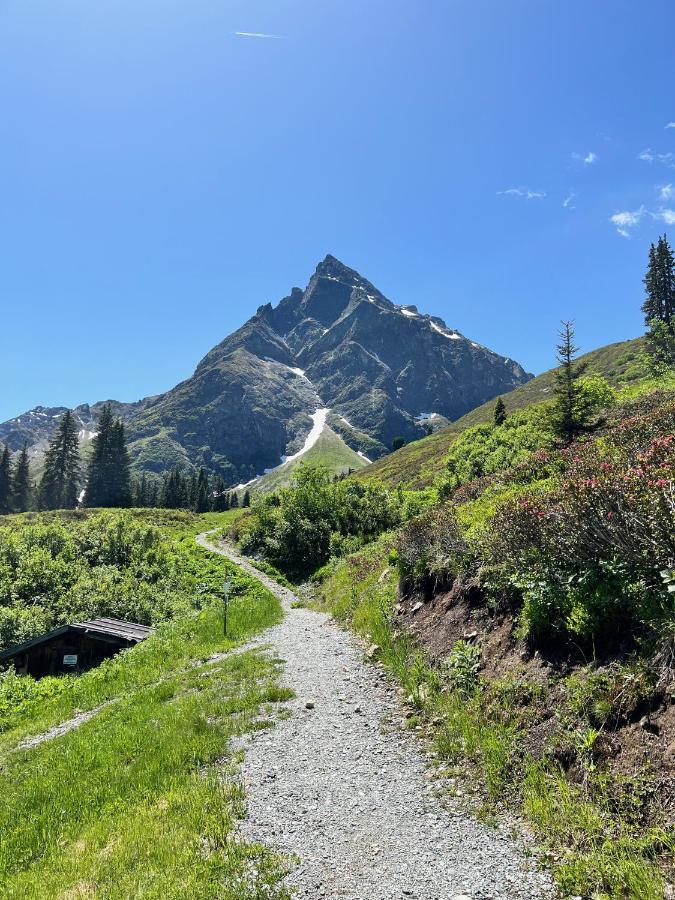 Alpinresortmontafon Garni การ์กเอลเลิน ภายนอก รูปภาพ